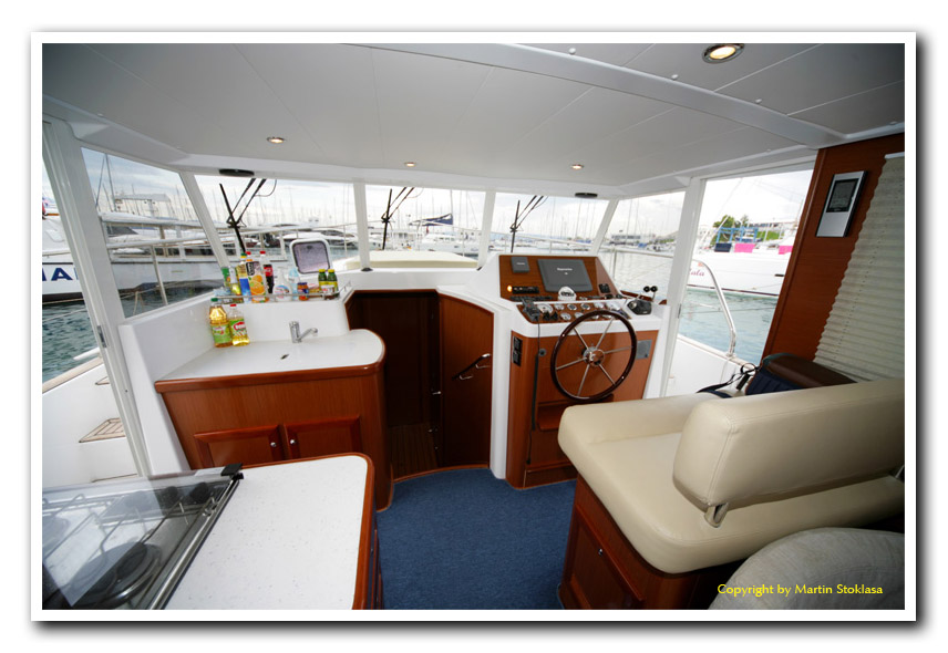 Beneteau Swift Trawler 42 - Salon