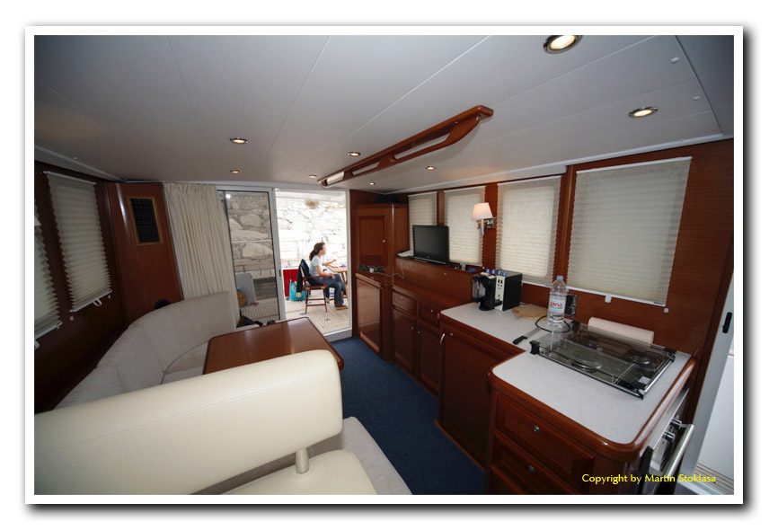 Beneteau Swift Trawler 42 - Salon