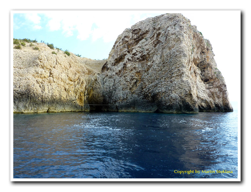 Bisevo - Blaue Grotte - Einfahrt