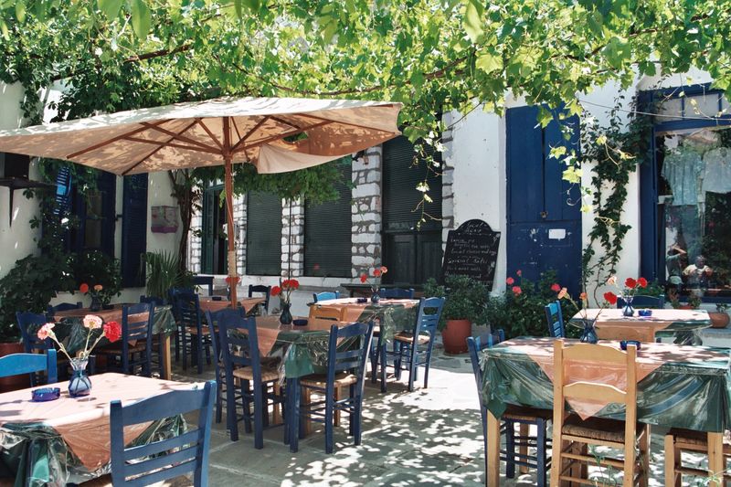 800px-naxos Taverna