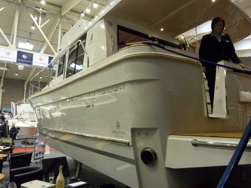 Beneteau Swift Trawler 42 - Messe Tulln 2011